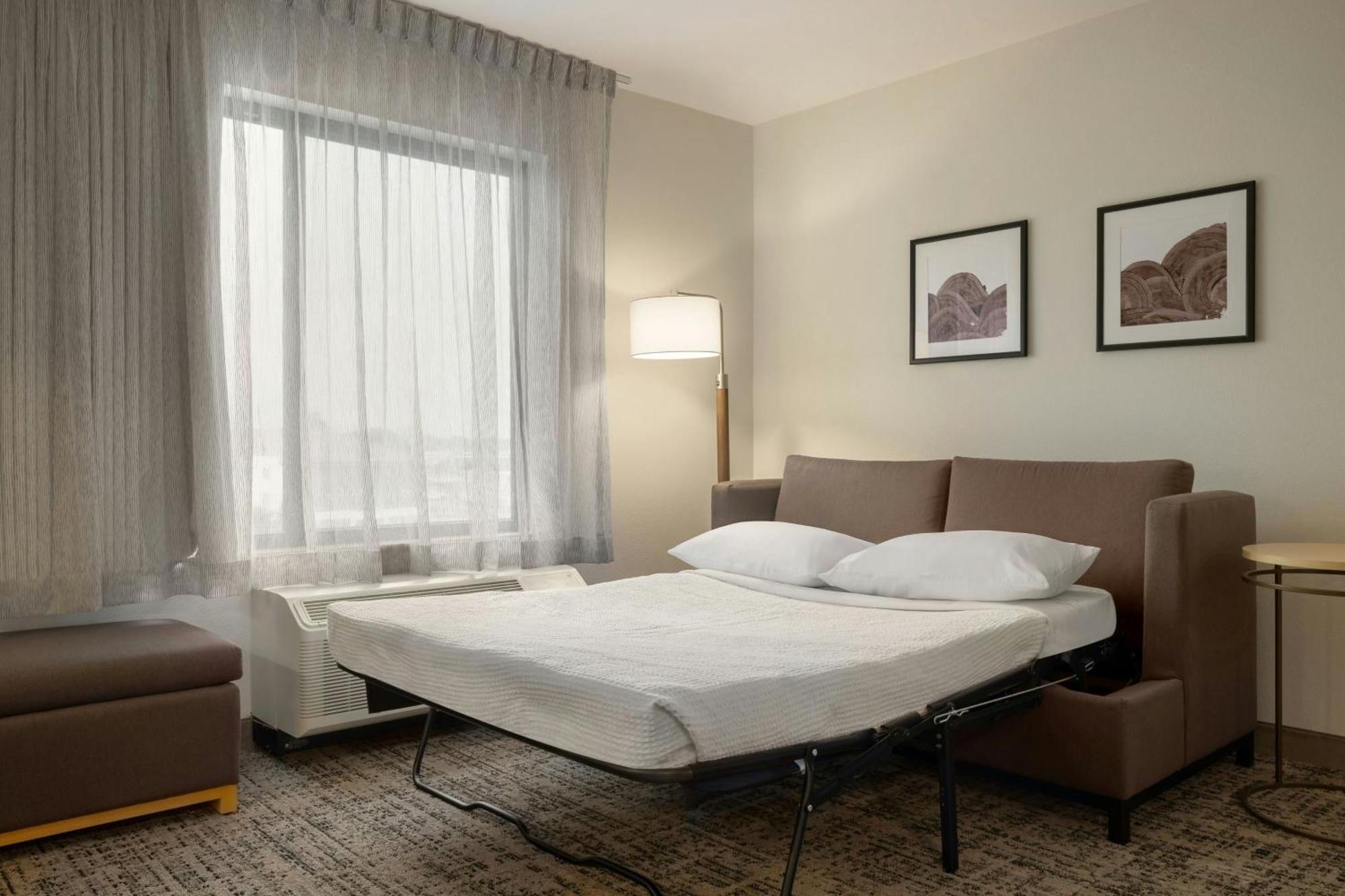 ทาวน์เพลส สวีท อเล็กซานเดรีย Hotel ภายนอก รูปภาพ
