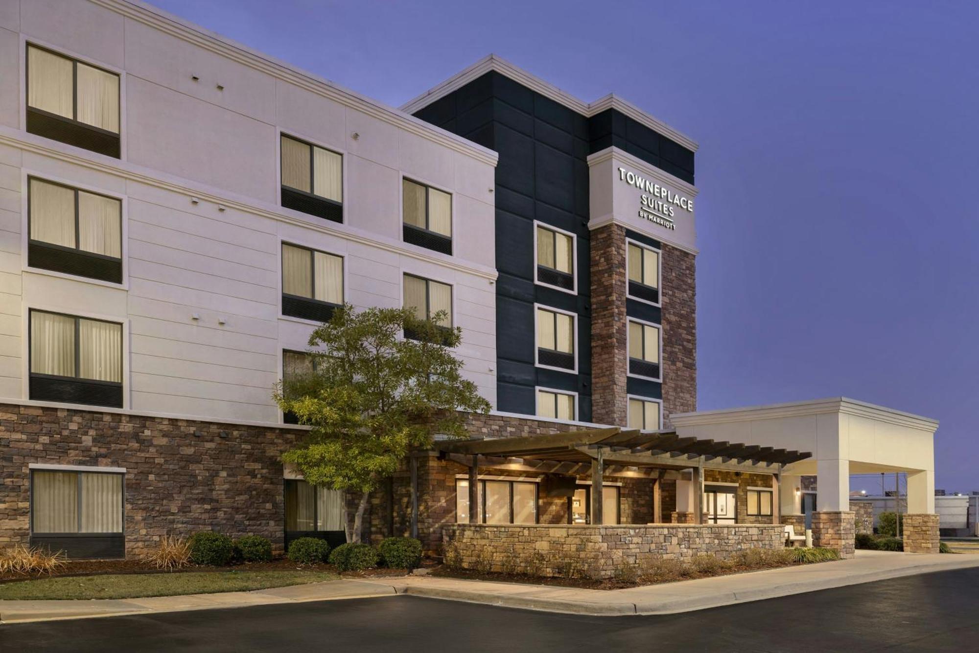 ทาวน์เพลส สวีท อเล็กซานเดรีย Hotel ภายนอก รูปภาพ